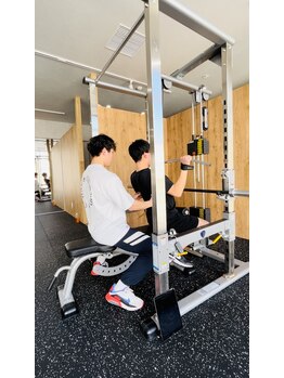 ビヨンド 札幌駅前店(BEYOND)/男性トレーニングセッション風景