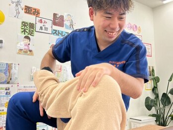 サンライズ鍼灸整骨院 淀屋橋院の写真/男性利用多数◎仕事終わりや休日に！肩こり・腰痛にアプローチするなら《サンライズ鍼灸整骨院》へ★