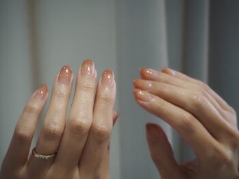 ヌクレオ(n‘ucleo)/グラデーションネイル