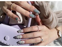 レイ(REY)/ちぐはぐネイル