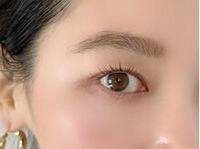 ラウラ(LAULA)/パリジェンヌラッシュリフト