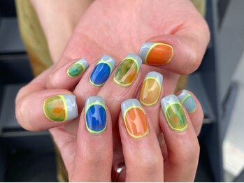 カーティシーネイルズ(curtisii NAILS)/