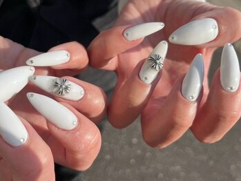 クレアラルーチェ 草津店(Crea la Luce)の写真/1本折れてしまった方も10本ロング希望も！チップやアクリルでの長さだし可能☆