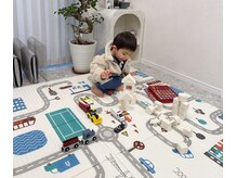 ミミ(MIMI)の雰囲気（マットや玩具、iPad、ミルク用のお湯、おむつ等ご用意してます♪）