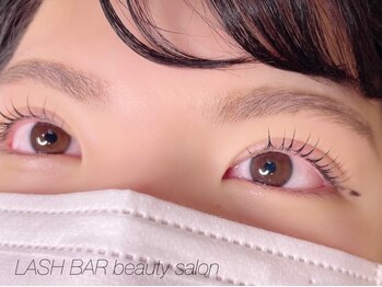 ラッシュバー ビューティーサロン(LASHBAR beautysalon)の写真/逆まつ毛などのお悩みも解決◎丁寧な見極めで、すっぴんでも浮かない「あなたに一番似合う」上品な目元へ
