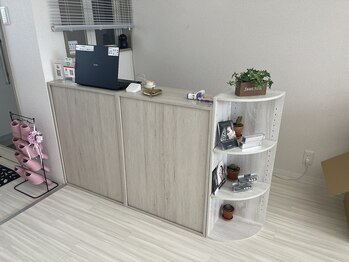 イリゼ 飯塚店(iris’ee)/