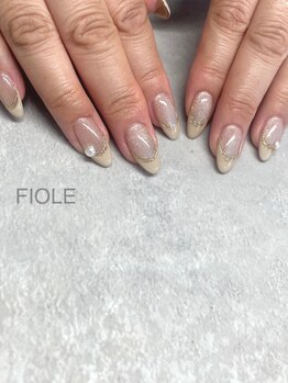 フィオル(FIOLE)/monthly