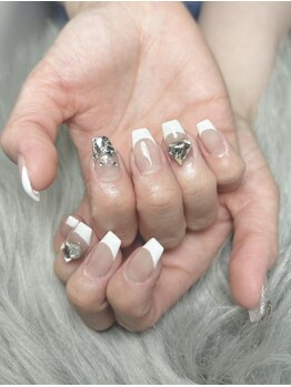 プー(Puu)/フレンチネイル