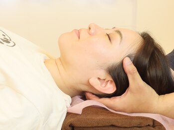 かたぎ整体組 徳島店/筋膜小顔整体