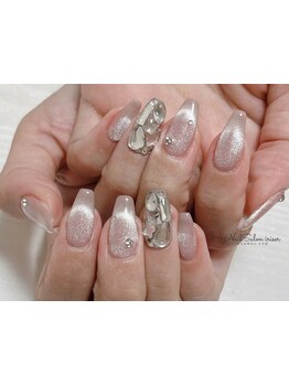 シンプル系（オフィス・日常）が得意