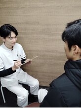 関内伊勢佐木整骨院/しっかりお話し聞きます