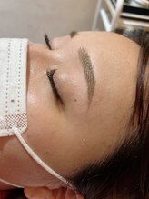 アンダーカラーズ ティアラ(TIARA)/アイブロウケア