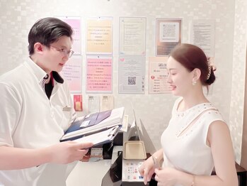 足ツボ一番 サンシャイン通り店の写真/【人気No.1】初回60 分★台湾式足裏リフレ＋整体セット可