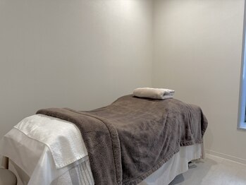 サロンドシー(SALON DE C)/ベットも四季で変えております