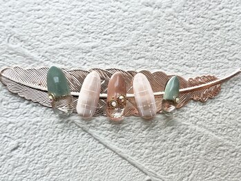 ラウレアルア(Laure’a lua)/