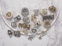 ポミーネイル 新宿西口店(pomy nail)