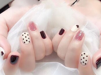 ネイルモモ(Nail MM)の写真/イベントや気分に合わせた持ち込みの手描きアートOK★何度も見てしまうような指先に♪
