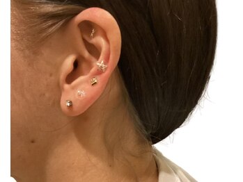 藤田はりきゅう治療院/耳ツボで顔のリフトアップ