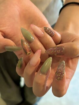 ウズ(UZU)/果実ネイル