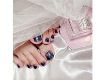 秋冬も大人気フットネイル