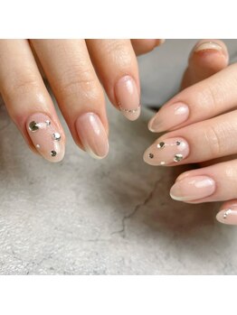 パシャ(Pacha)の写真/《夏ネイルならPacha★ベテランネイリストが対応◎》施術中のトークも弾み、緊張感なくネイルが楽しめる♪