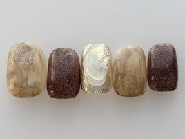 キラキラブラウン