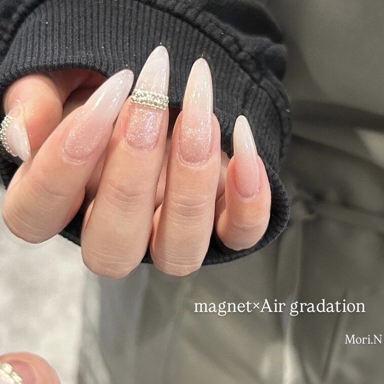 2026年冬トレンド】エアブラシのネイルデザイン集｜人気順｜2ページ目