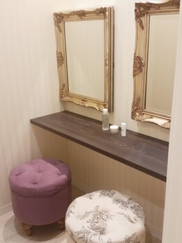 モア ウール/パウダールームも完備♪