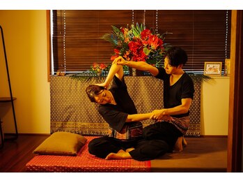 タイ古式ケロ(タイ古式KERO)/伸びるタイ古式マッサージ