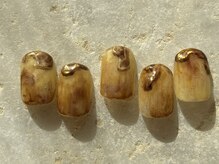 シトゥカ(situka)/滲みネイル、凹凸ネイル