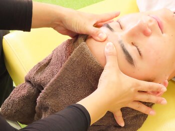 みやざき整骨院 大村院/施術風景