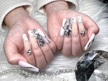 レヴィア(Revia)/大理石ネイル