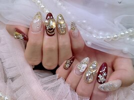 冬ネイル ボルドー イニシャル