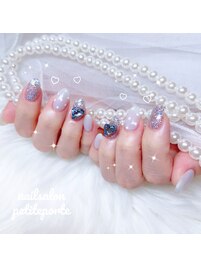 ほわほわカラーのドットネイル♪