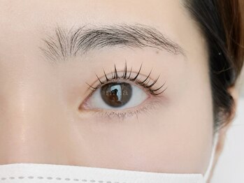ニーナ 銀座 有楽町(nina)の写真/【iPS配合エクソソームまつげパーマ】ダメージレスで定期施術にも◎ブラックティント追加OK♪銀座/有楽町