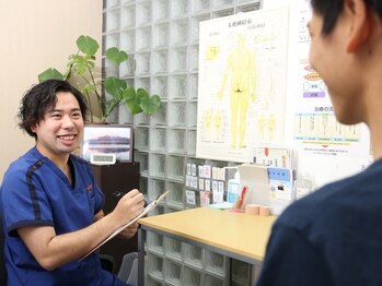 サンライズ鍼灸整骨院 淀屋橋院の写真/【結果重視！根本からアプローチ】骨盤矯正で体の歪み・疲れを徹底ケア◎姿勢バランスも整えてスッキリ！