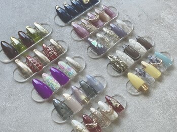 アンドネイルコロン(&Nail:)の写真/【初回ジェルオフ無料】サンプルデザインから選べる定額コース!毎月変わるデザインで飽きがこない◎
