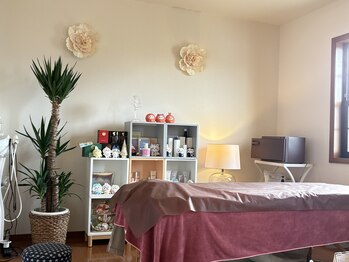 サロン ド ルポゼ(Salon de Reposer)/内観