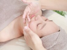 リッチベル(richbelle)/リフトアップマッサージ