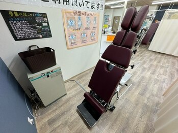 香椎駅前リハキュア鍼灸整骨院/トムソンベッド