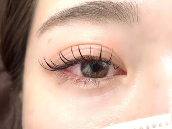 ロータス(LOTUS)の写真/【目元を華やかに美しく魅せられる♪】LED×フラットラッシュで持続性抜群!コーティング付♪