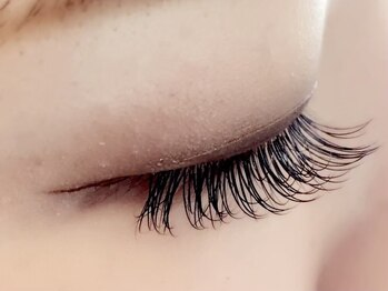 クレセント アイアンドネイル 表参道(Crescent Eye&Nail)の写真/フラットラッシュ／レーザーセーブル／カラーエクステのつけ放題あり！上下もOK★カールの種類も豊富◎