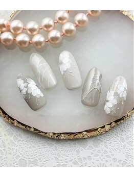 ツナミ(Tsunami)/ブライダルネイル