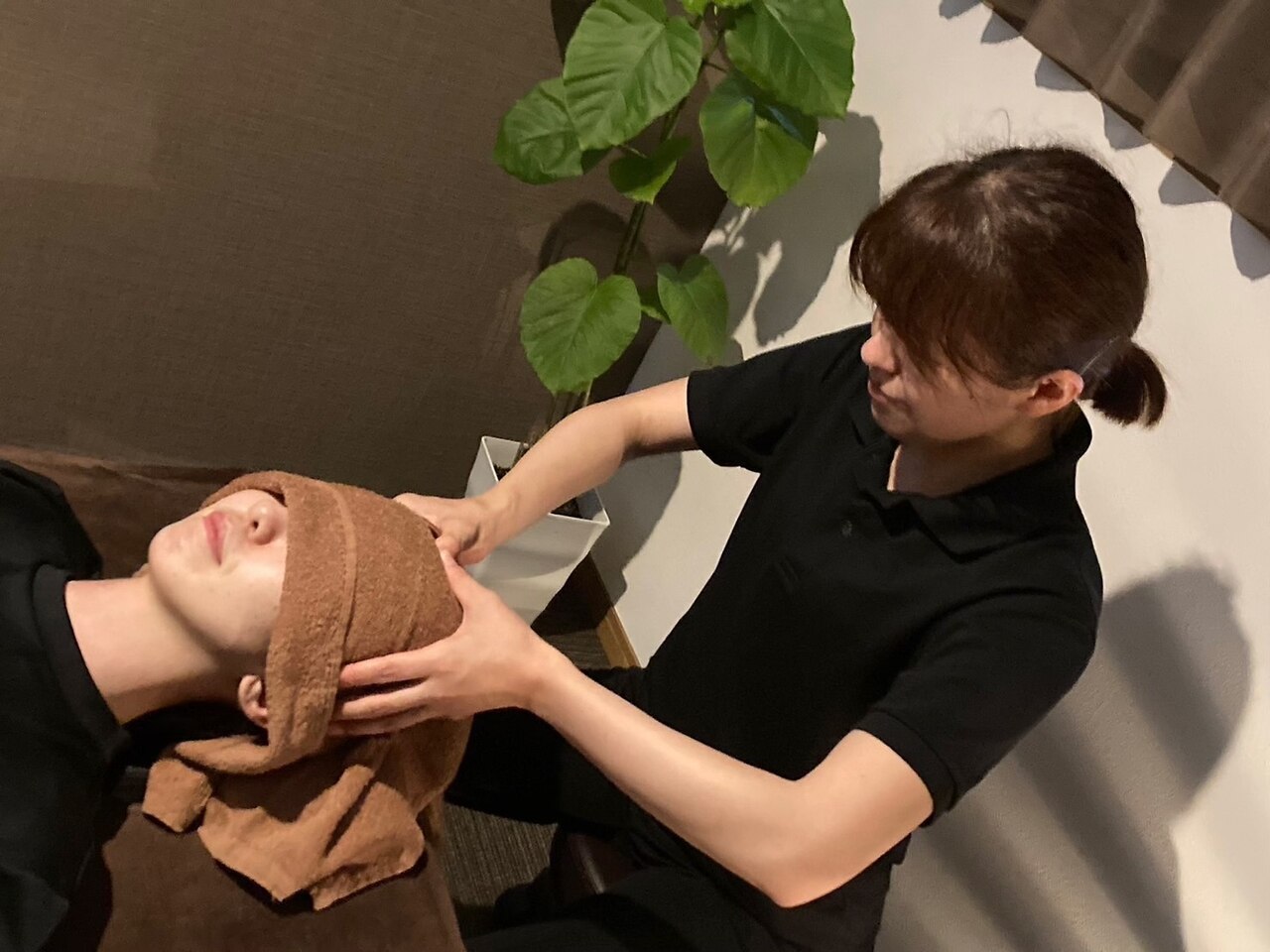 〔新規限定〕足つぼ30分＋全身ほぐし（骨盤矯正付）60分【計90分】　\8700