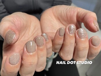 ネイルドットスタジオ 堺筋本町(NAIL DOT STUDIO)/ワンカラー