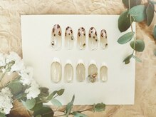 ルビークラウン(Ruby Crown)/９月定額　7300円（税込8030円）