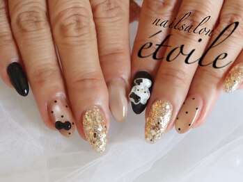 キティちゃんネイル