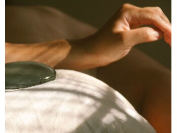 エン(en)の写真/香り、音、手の温もりで五感を癒し、頭を空っぽに... 多くの方が今までにない深いリラクゼーションを体感。