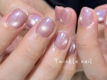 トゥインクルネイル(Twinkle Nail)/未来感マグネットネイル
