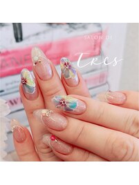 フラワーネイル